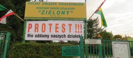 Protest działkowców z  ROD „ZIELONY” w Gdyni w dniu  15.10.2021 - 16.10.2021